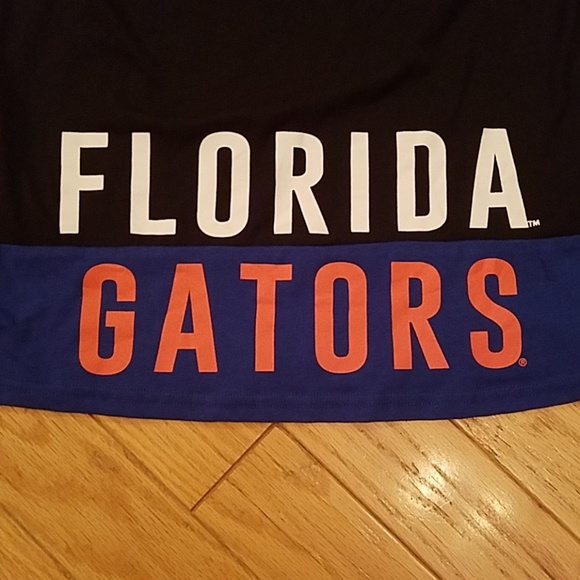 2/$30 NWT size M Florida Gators tee - Picture 3 of 5